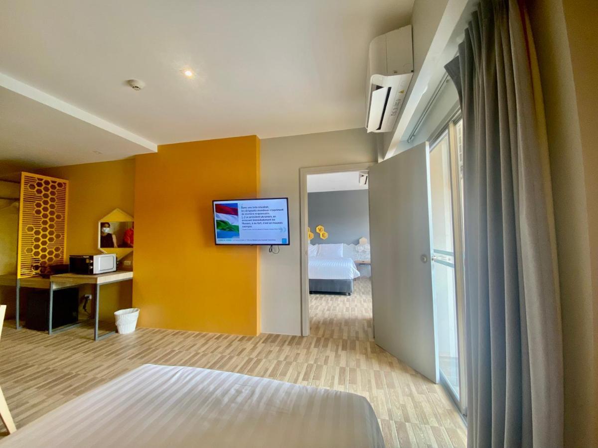 Beehive Boutique Hotel Phuket Exterior photo