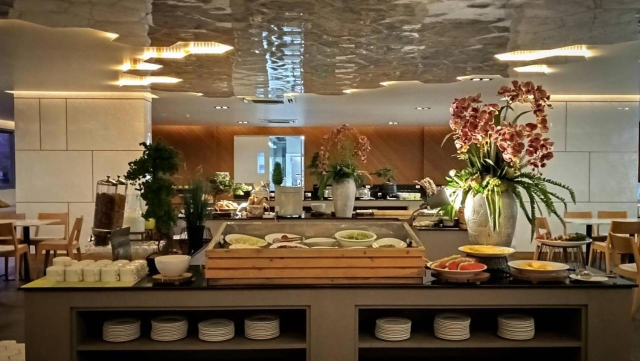 Beehive Boutique Hotel Phuket Exterior photo