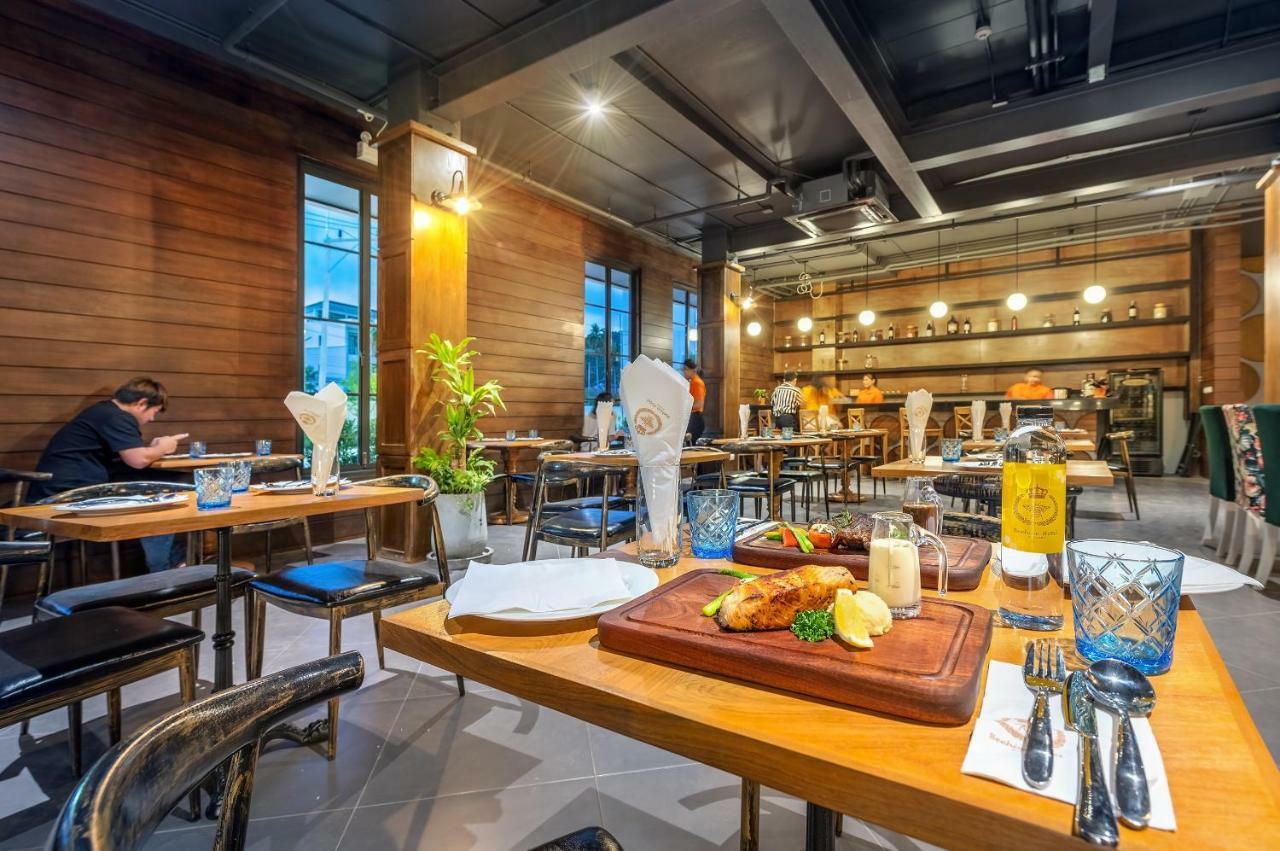 Beehive Boutique Hotel Phuket Exterior photo